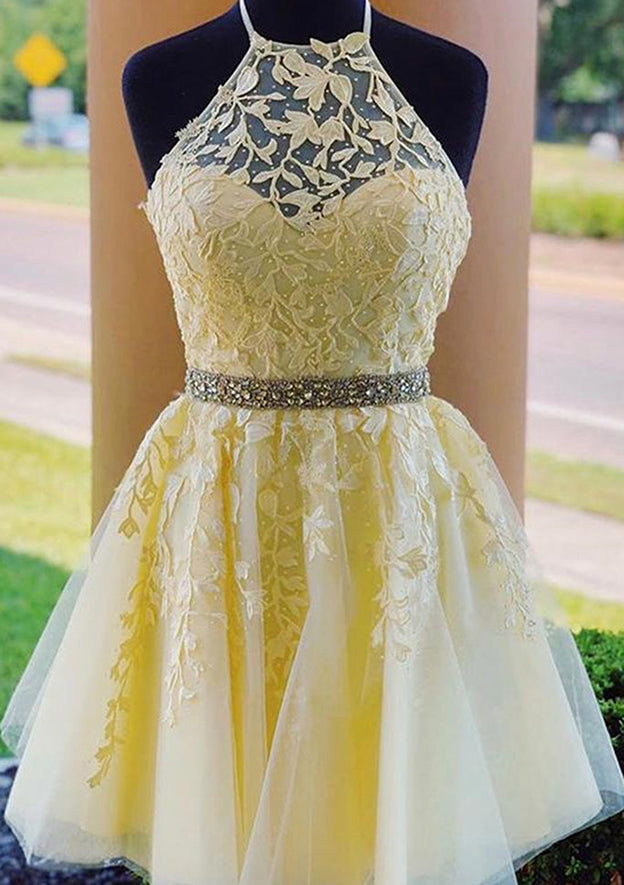 Elegant A-line Halter Sleeveless Lace Tulle Short Homecoming Dress with Beading