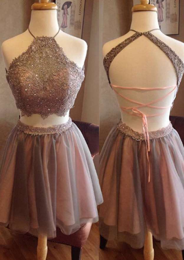 Elegant A-line Halter Tulle Homecoming Dress with Lace