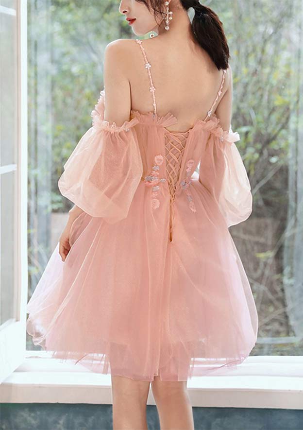 Elegant A-line Square Neckline Short Sleeve Tulle Homecoming Dress with Beading Pleats