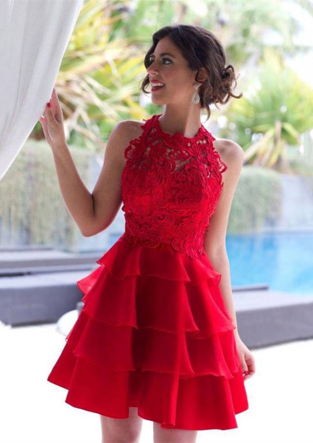 Elegant A-line/Princess Halter Chiffon Homecoming Dress with Lace Ruffles