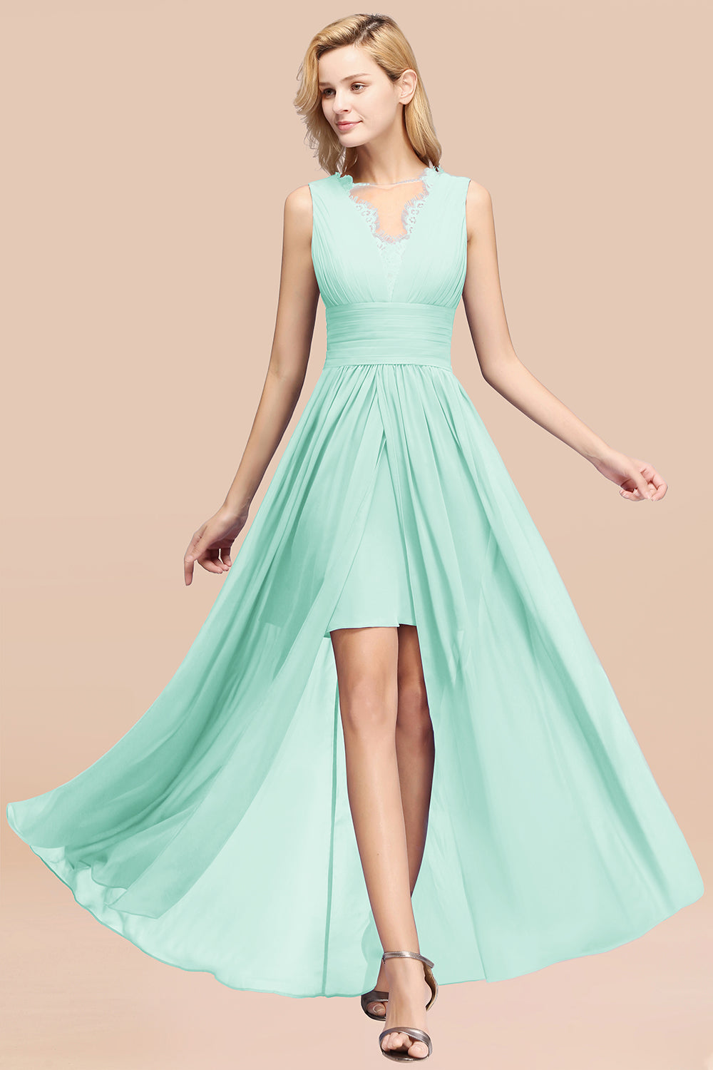 Elegant Chiffon Lace Jewel Sleeveless Bridesmaid Dresses with Ruffle