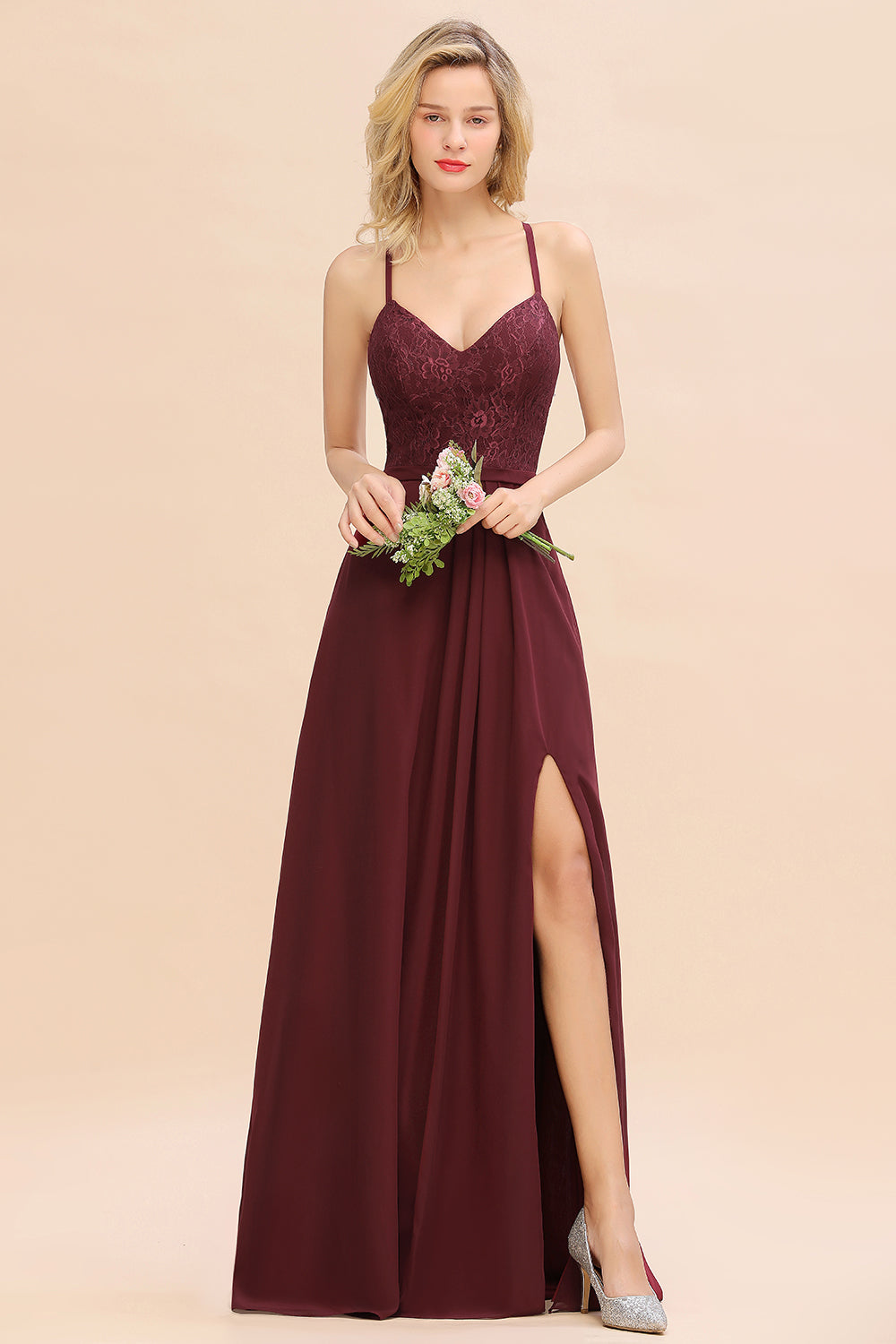 Elegant CrissCross Back Burgundy Lace Bridesmaid Dresses With Spaghetti Straps