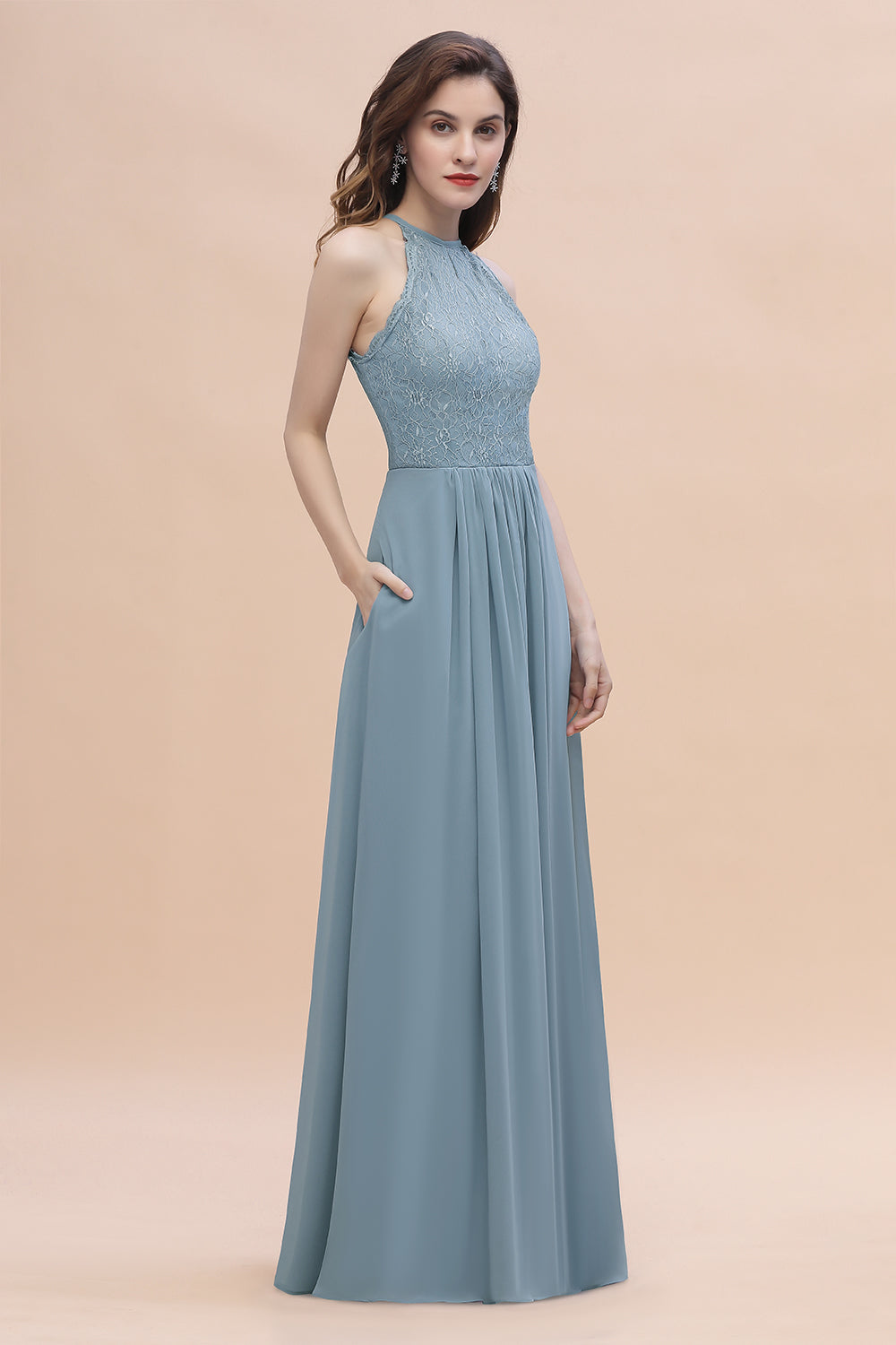 Elegant Jewel Lace Appliques Dusty Blue Chiffon Bridesmaid Dresses On Sale