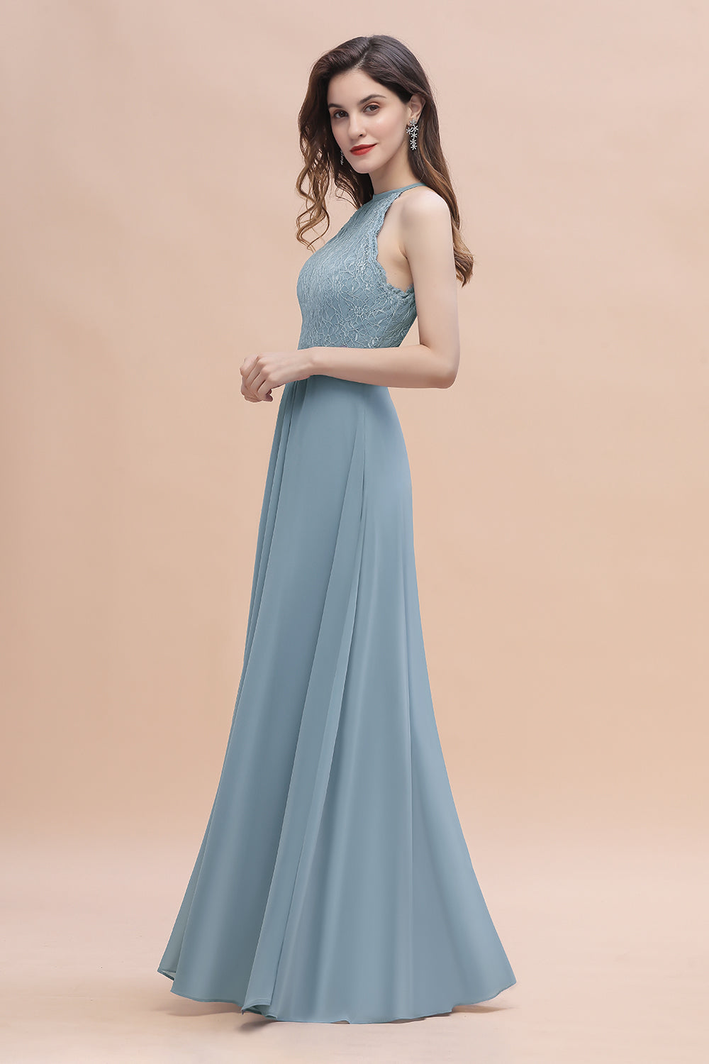 Elegant Jewel Lace Appliques Dusty Blue Chiffon Bridesmaid Dresses On Sale