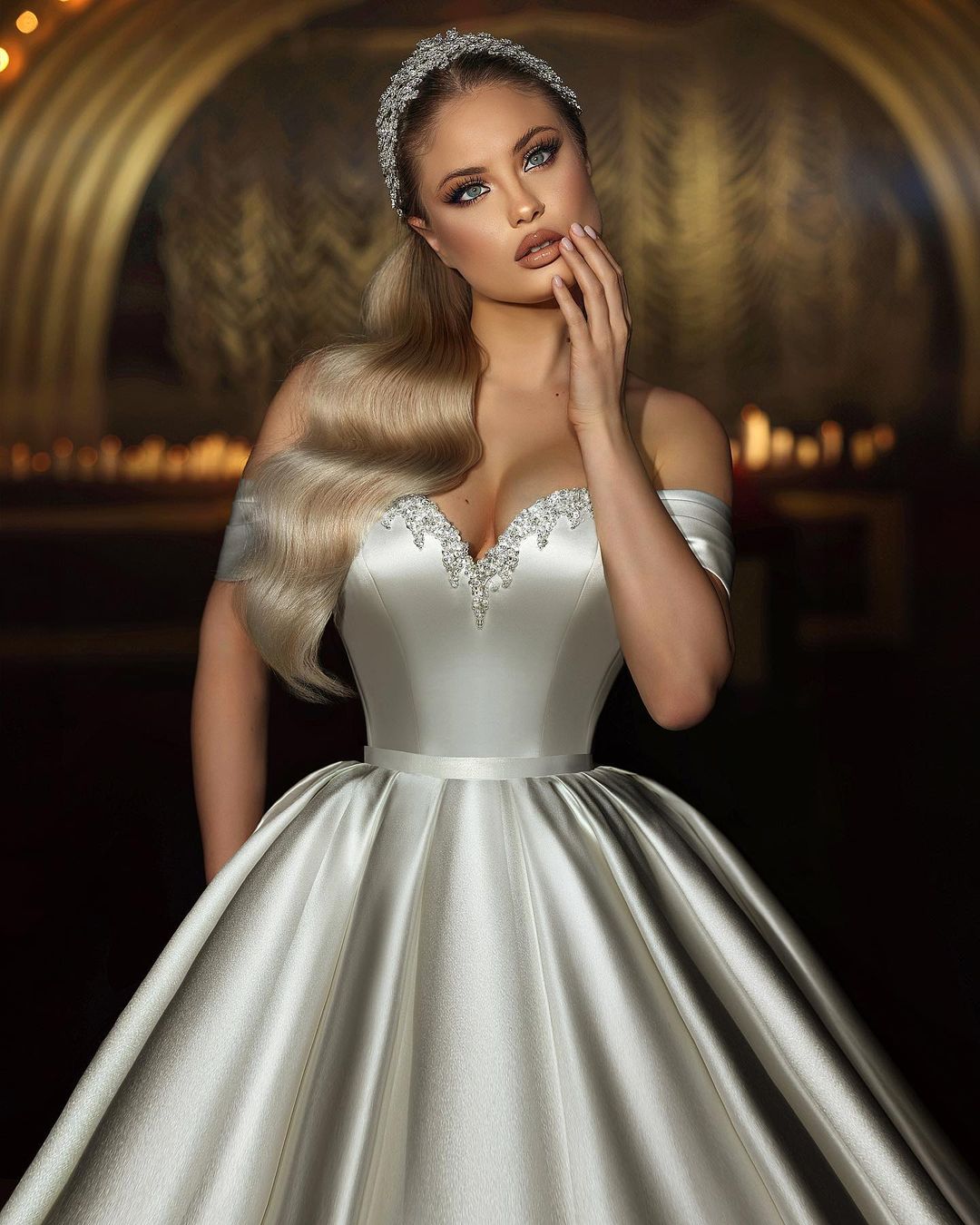 Sophisticated Long Ivory Sweetheart Off-The-Shoulder A-Line Sleeveless Wedding Dress