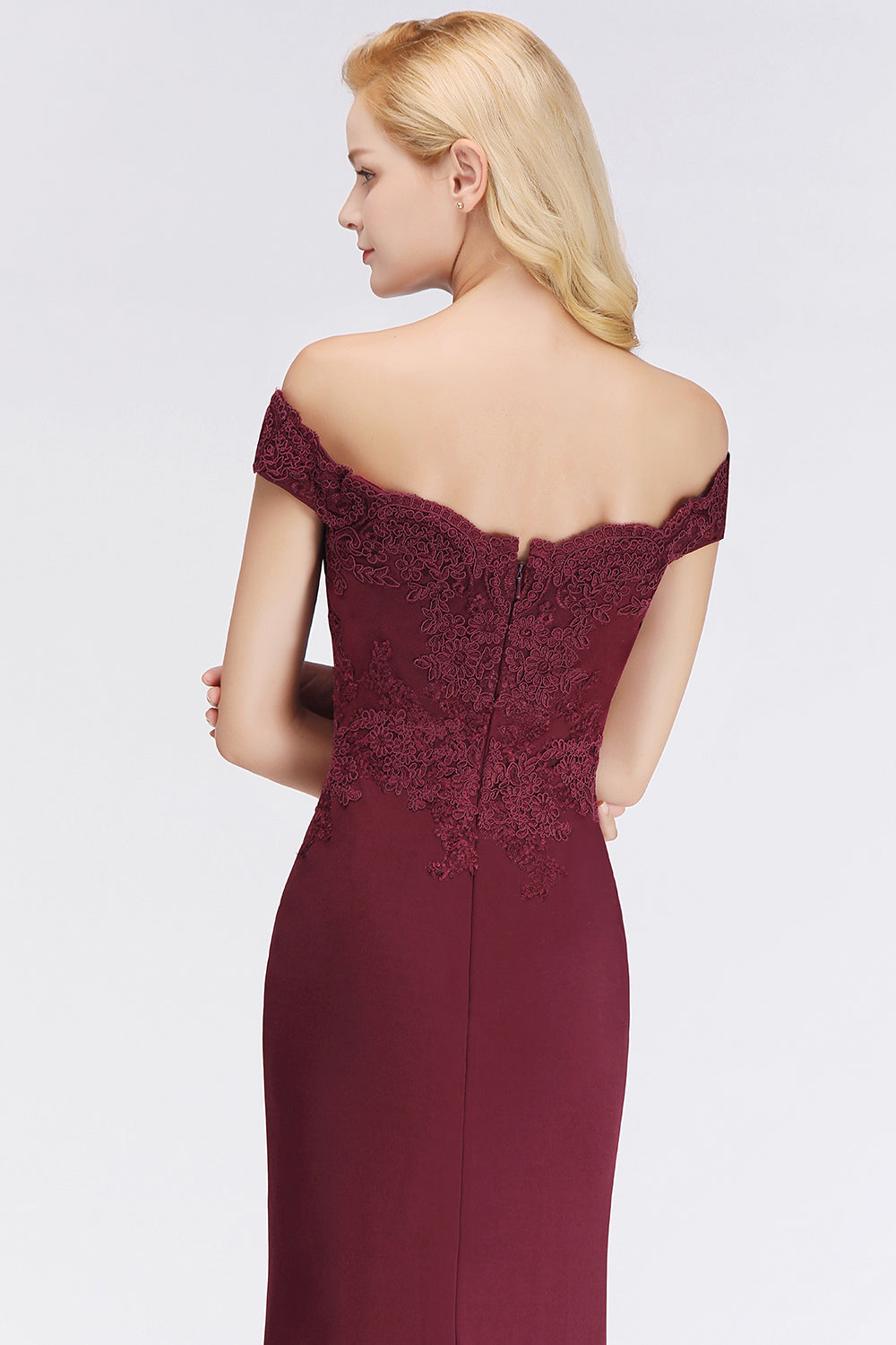 Elegant Mermaid Off-the-Shoulder Burgundy Bridesmaid dresses with Lace