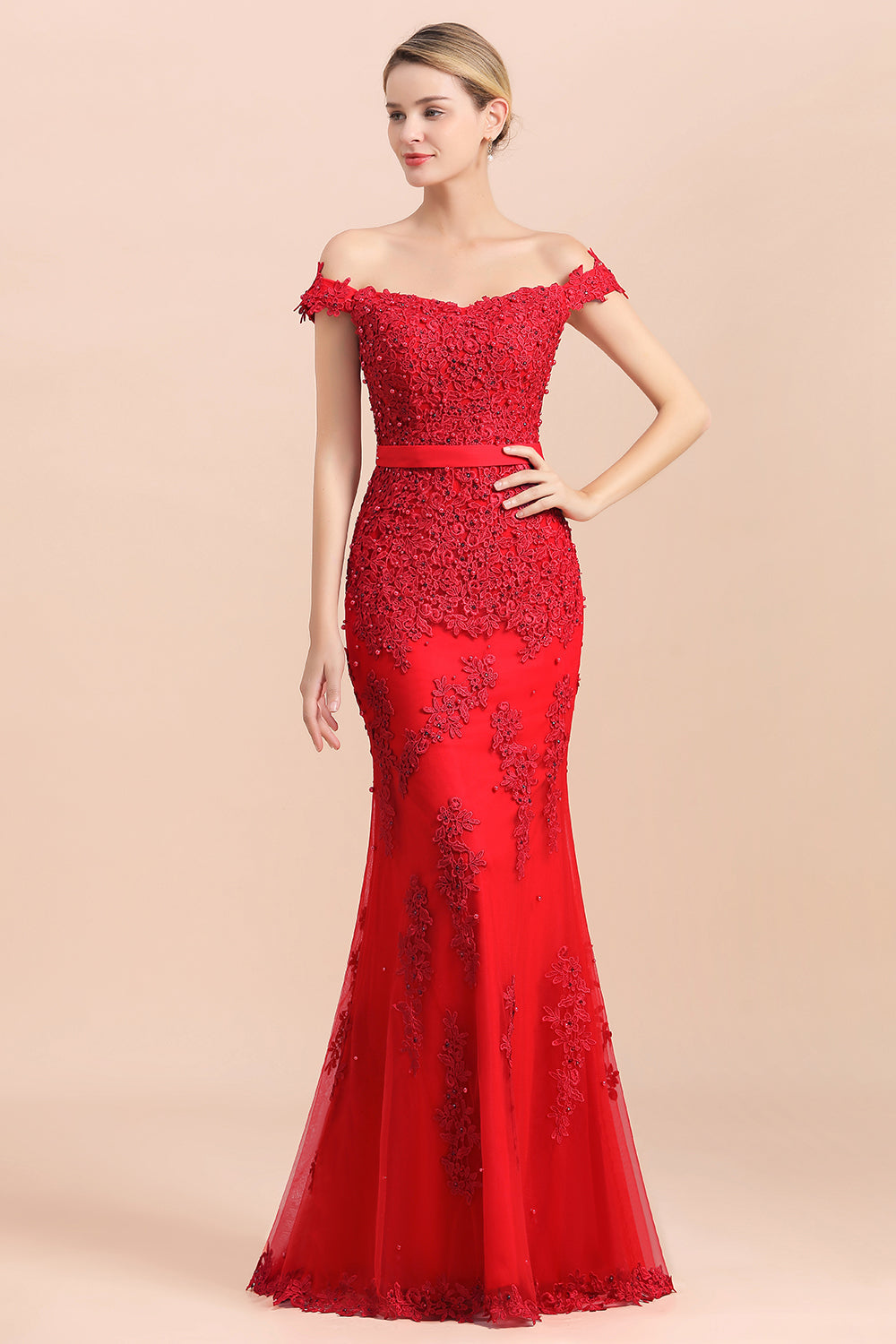 Elegant Mermaid Off the Shoulder Red Lace Appliques Bridesmaid dresses