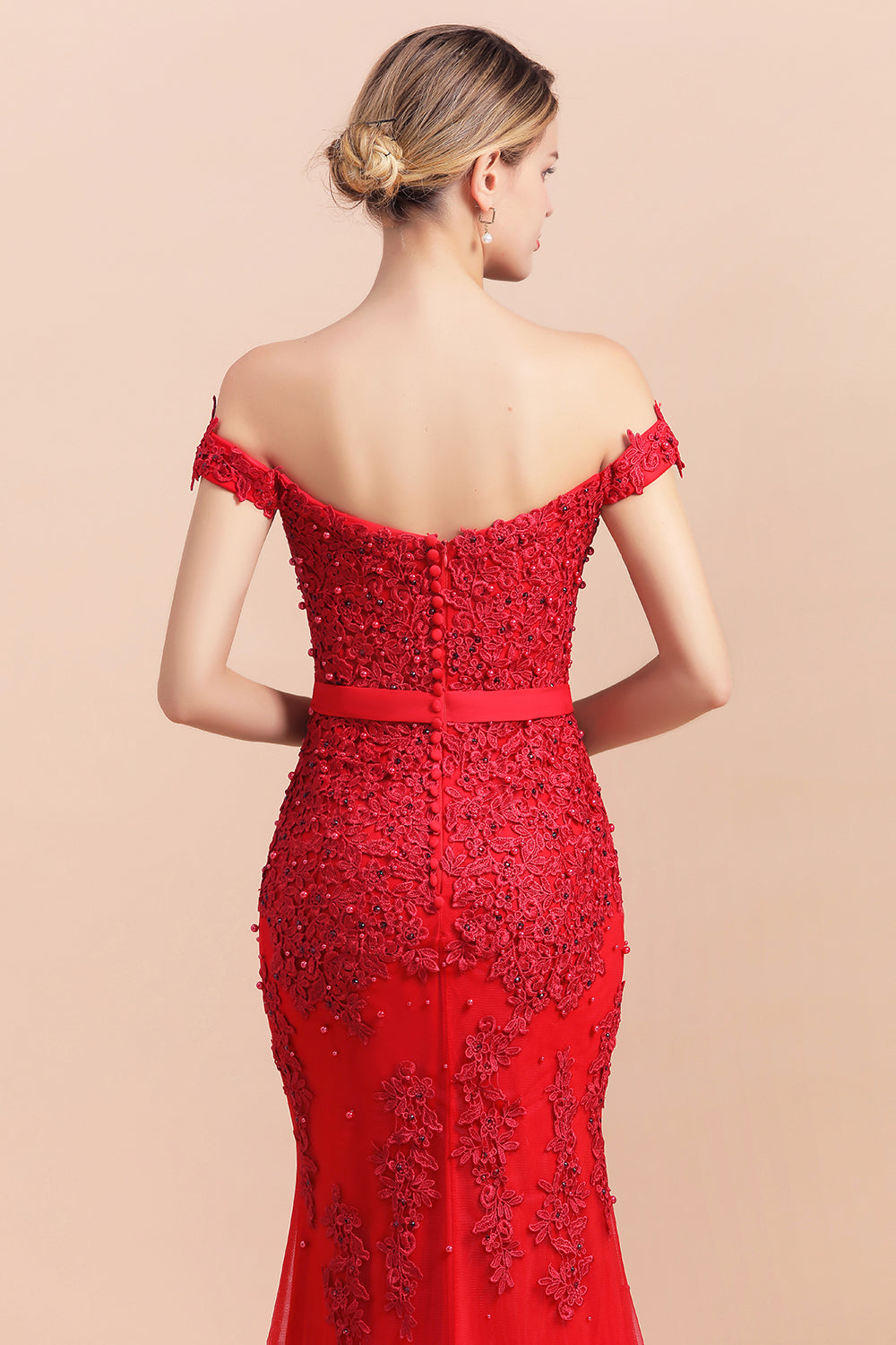 Elegant Mermaid Off the Shoulder Red Lace Appliques Bridesmaid dresses