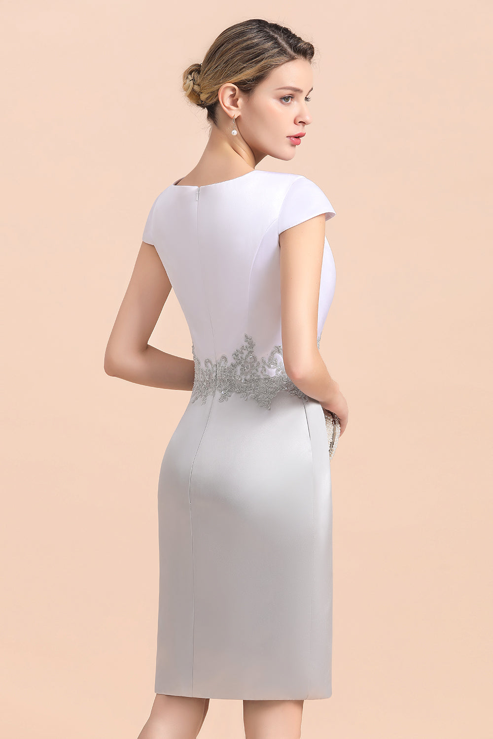 Elegant Silve Short Mother Of the Bride Dress Knee-Length Wedding Party Gowns - Fashionpara