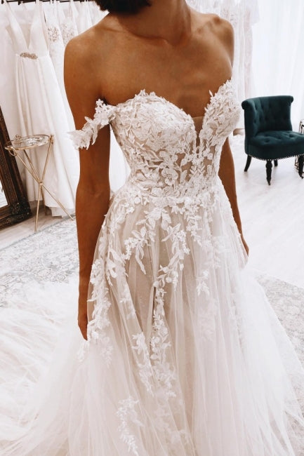 Elegant Sweetheart Off-the-Shoulder Cap Sleeve A-Line Lace Wedding Gown