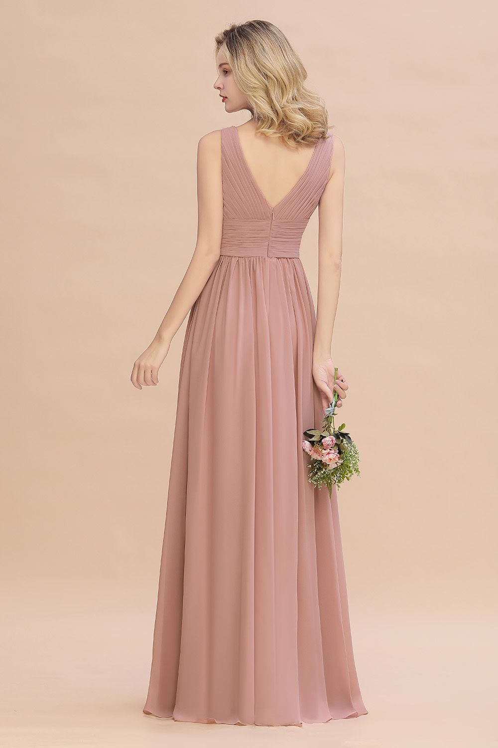 Elegant V-Neck Dusty Rose Chiffon Bridesmaid Dresses with Ruffle