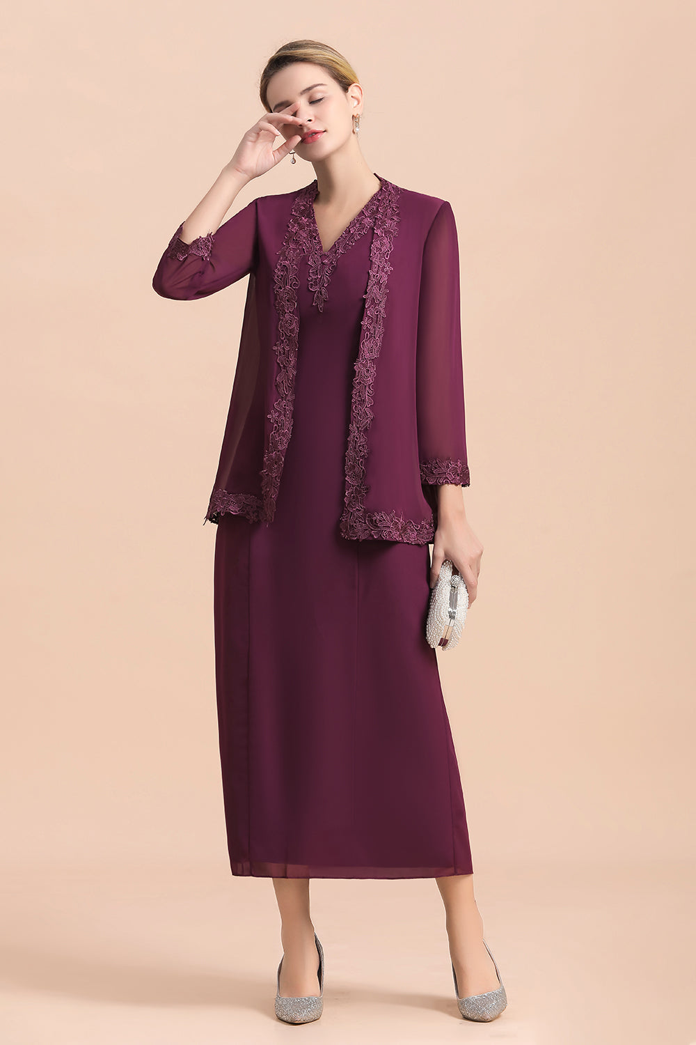 Elegant V-Neck SLeeveless Apppliques Grape Mother of Bride Dress with Wraps - Fashionpara