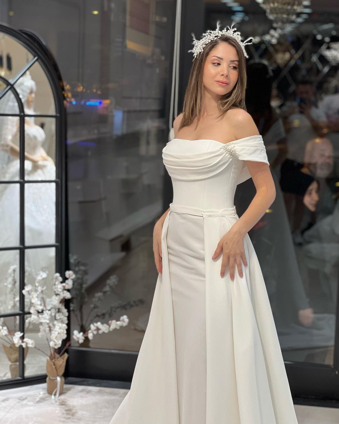 Exquisite Floor-Length Off-The-Shoulder A-Line Satin Wedding Dress with Beads