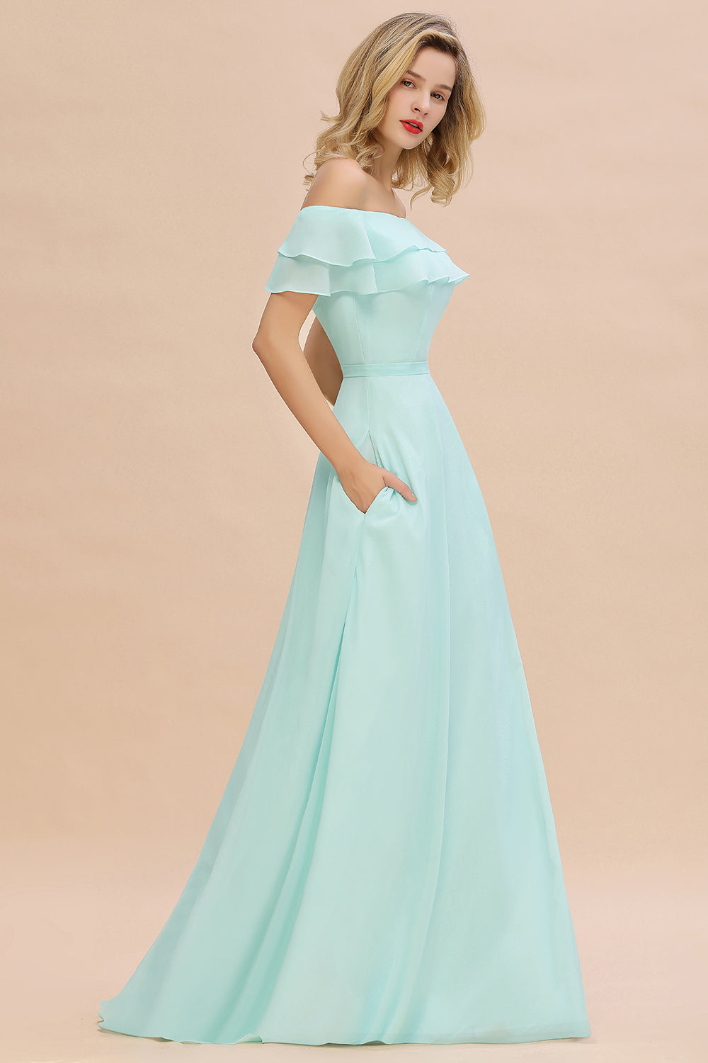 Exquisite Off-the-shoulder Slit Mint Green Bridesmaid Dresses With Pockets