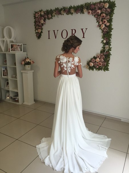 A-Line Chiffon Bridal Gown With Lace Ruffles Side Slit and Appliques