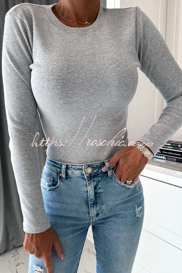 Koida Knitted Crew Neck Long Sleeve Top