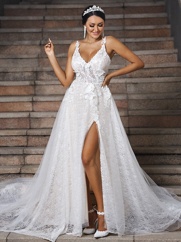 A-Line/Princess Lace Applique V-neck Sleeveless Sweep/Brush Train Wedding Dresses