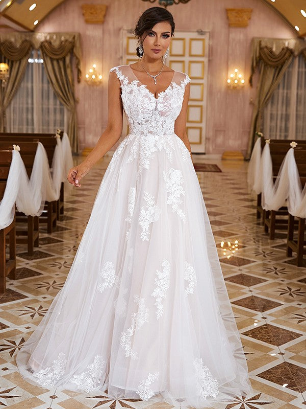 A-Line/Princess Lace Applique V-neck Sleeveless Sweep/Brush Train Wedding Dresses