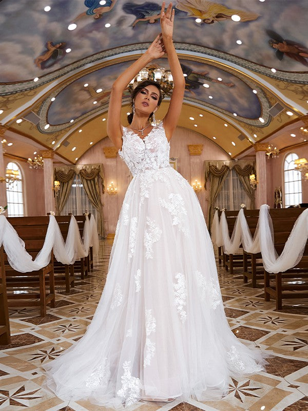 A-Line/Princess Lace Applique V-neck Sleeveless Sweep/Brush Train Wedding Dresses