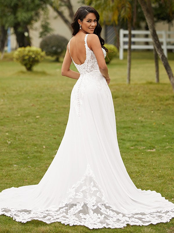 A-Line/Princess Chiffon Lace V-neck Sleeveless Court Train Wedding Dresses