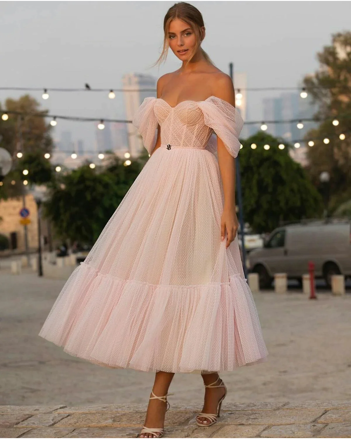 Nova A-Line Tulle Sweetheart Tea-Length Homecoming Dress