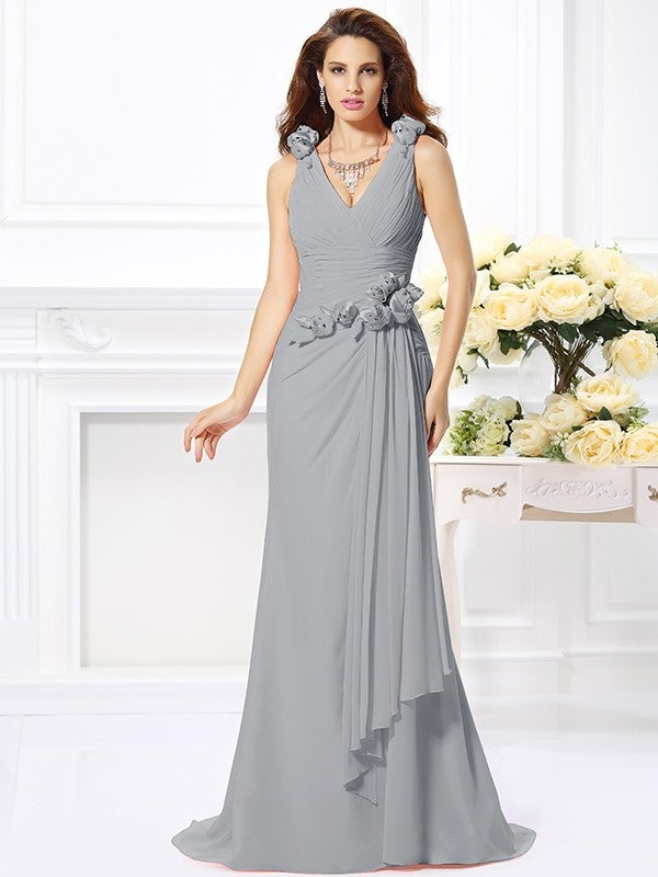 Mermaid Gorgeous V-neck Hand-Made Flower Sleeveless Long Chiffon Bridesmaid Dresses