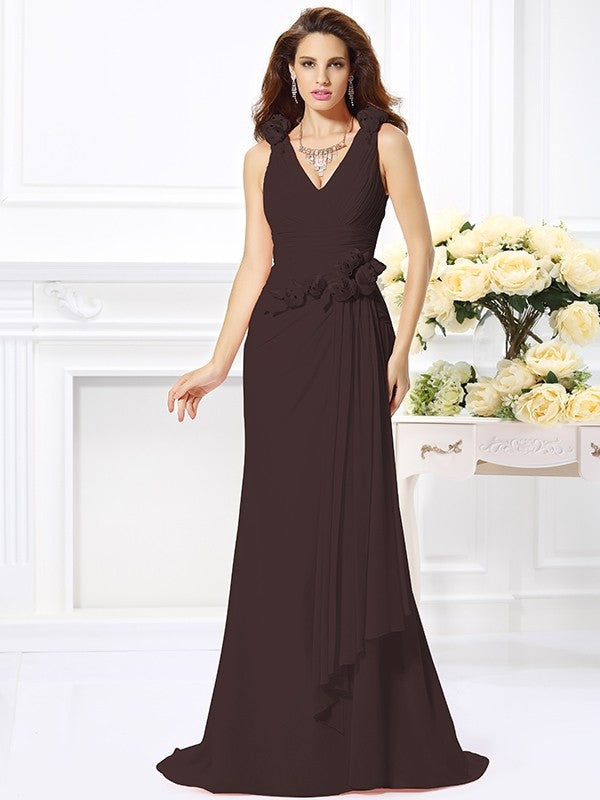 Mermaid Gorgeous V-neck Hand-Made Flower Sleeveless Long Chiffon Bridesmaid Dresses