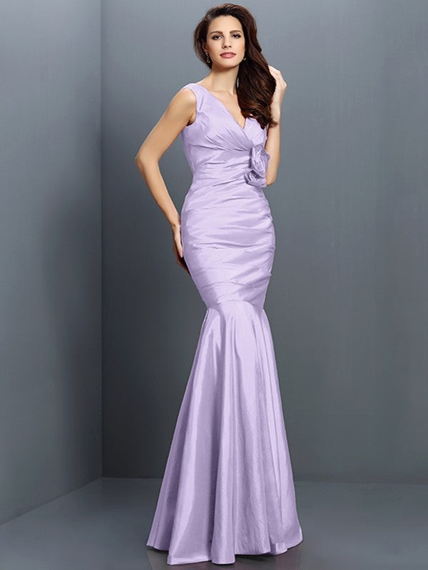 Mermaid Gorgeous V-neck Hand-Made Flower Sleeveless Long Taffeta Bridesmaid Dresses