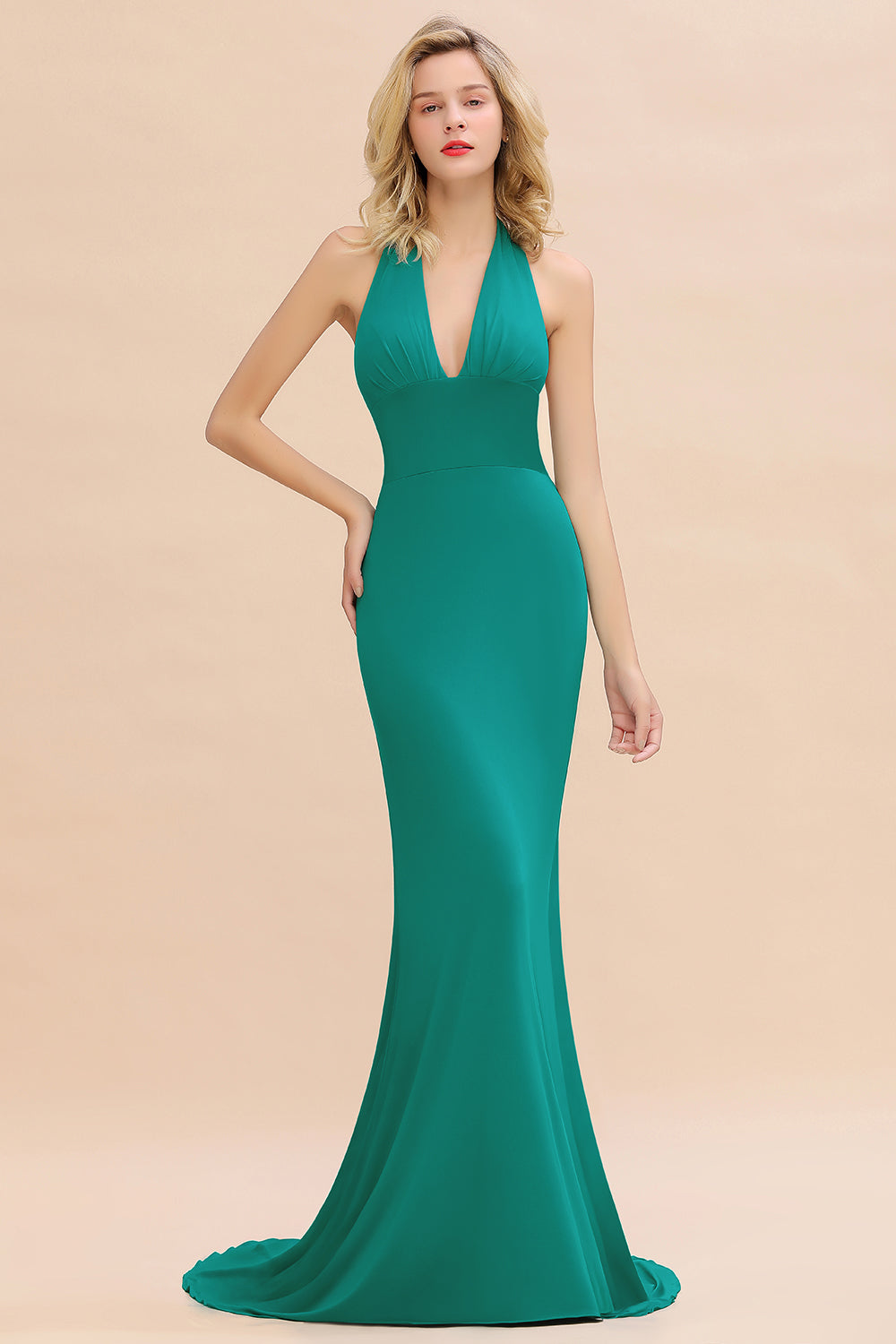 Mermaid Halter V-Neck Dark Green Chiffon Bridesmaid Dresses with Open Back