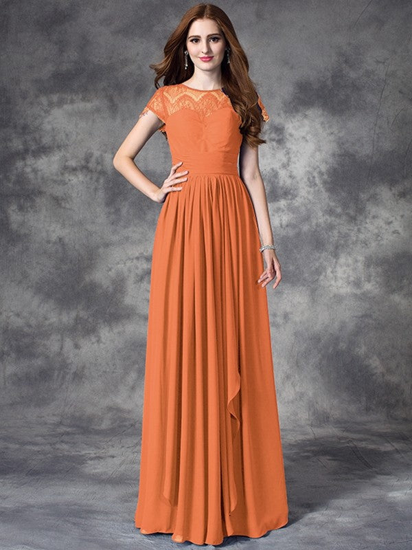 Modern Bateau Lace Sleeveless Long Chiffon Bridesmaid Dresses