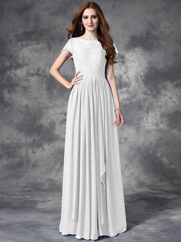 Modern Bateau Lace Sleeveless Long Chiffon Bridesmaid Dresses