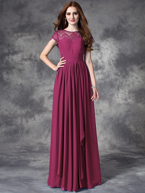 Modern Bateau Lace Sleeveless Long Chiffon Bridesmaid Dresses