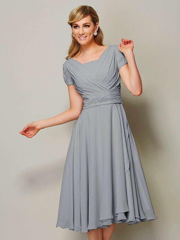 Modern Bateau Short Sleeves Ruffles Short Chiffon Bridesmaid Dresses