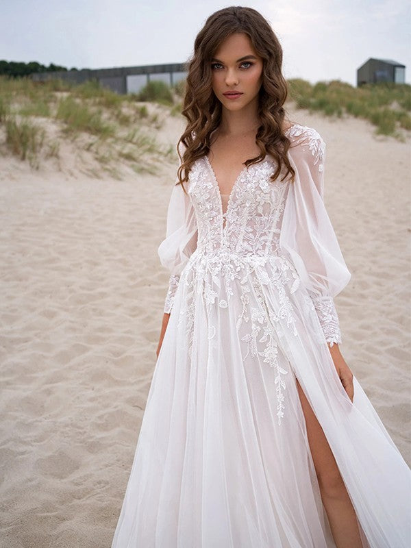 A-Line/Princess Lace Applique V-neck Long Sleeves Sweep/Brush Train Wedding Dresses