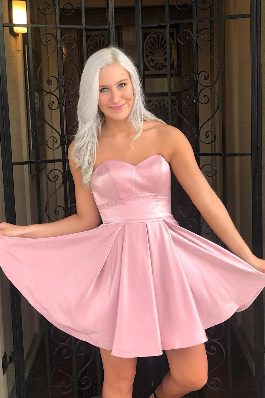 Simple A-Line Strapless Pink Short Elegant Homecoming Dress