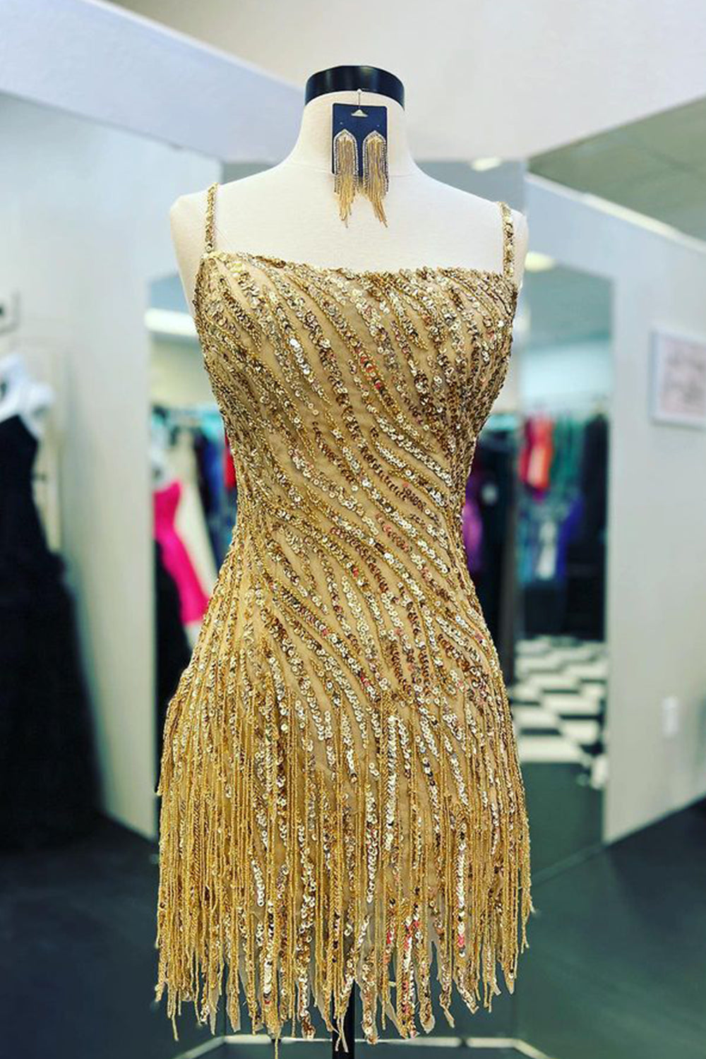 Sparkly Sheath Spaghetti-Strap Gold Short Homecoming Dress with Tassel