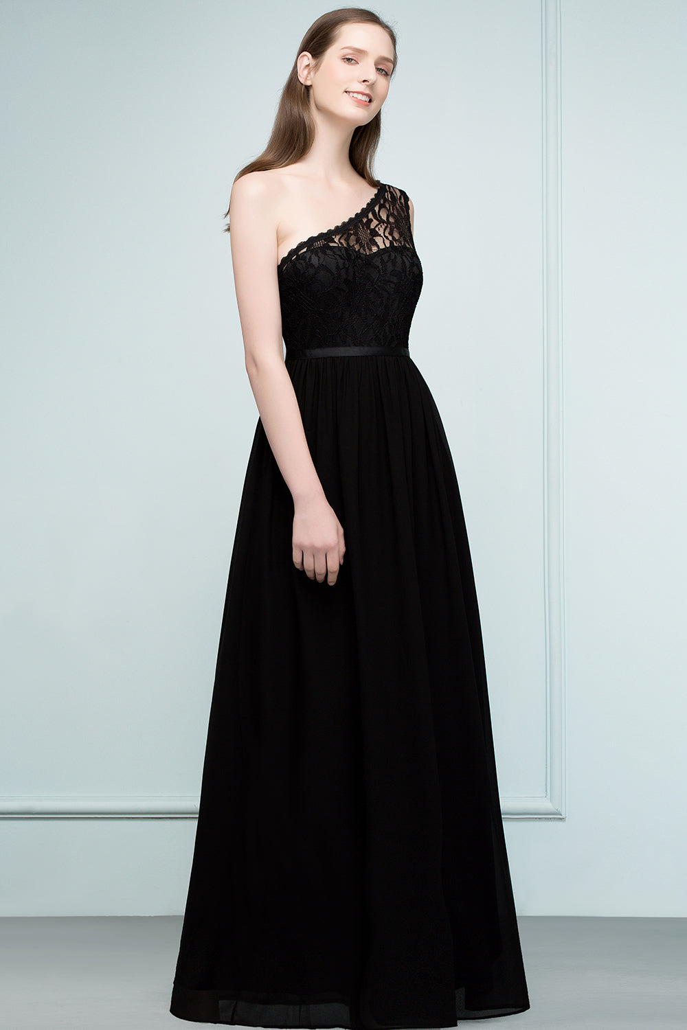 Stylish Black Chiffon One-Shoulder Lace Affordable Bridesmaid dresses