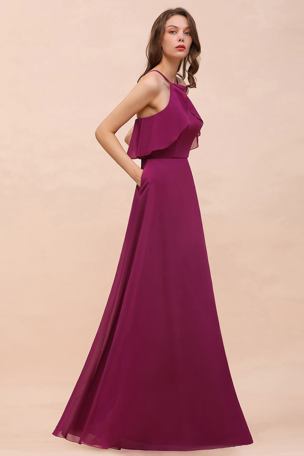 Stylish Spaghetti Straps Mulberry Chiffon Bridesmaid Dresses with Ruffles