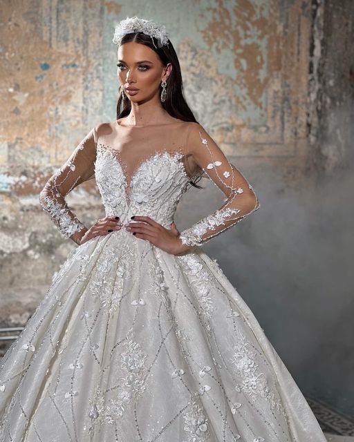 Trendy Floor-Length V-Neck Long Sleeve A-Line Lace Wedding Gown with Elegant Appliques