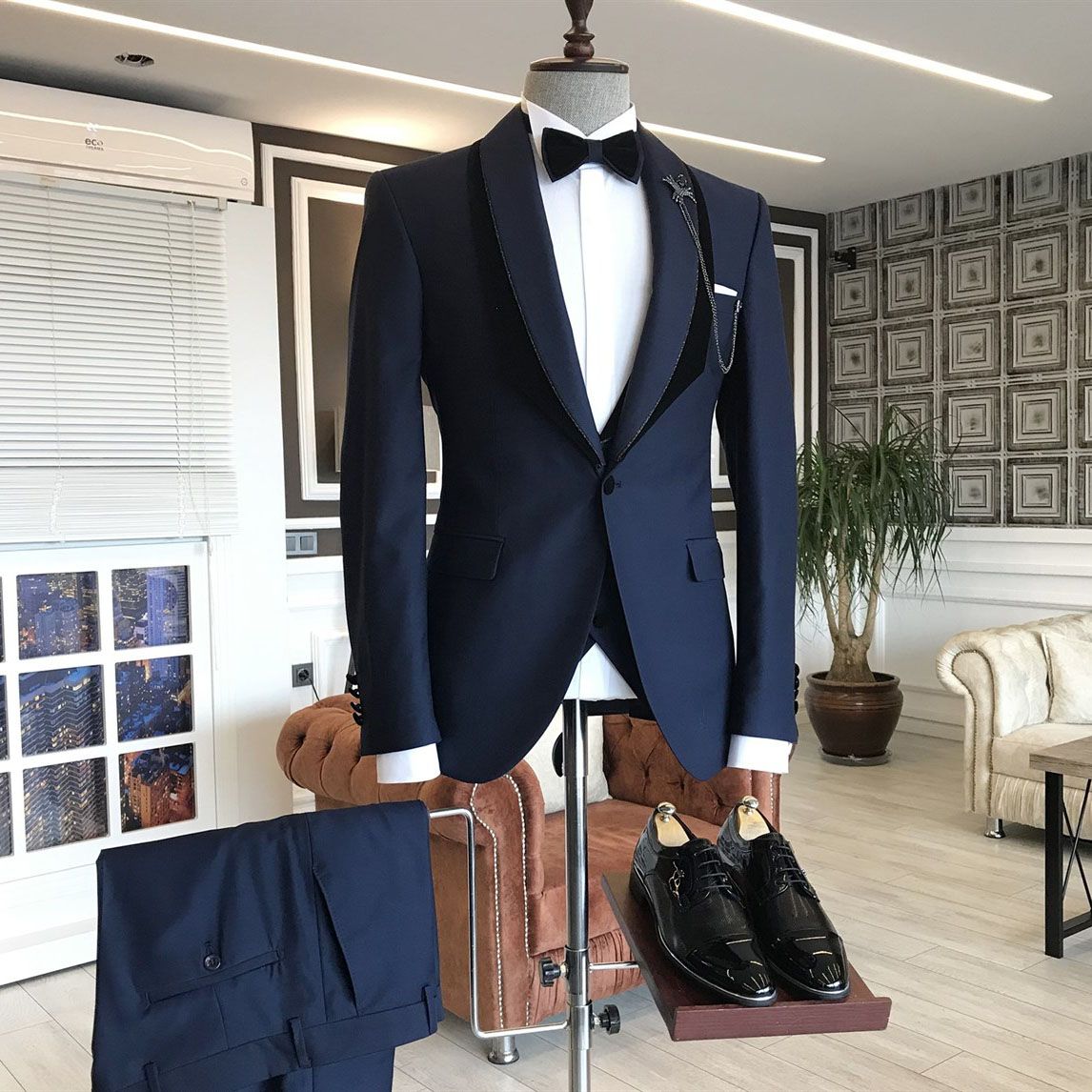 Unique Navy Blue Shawl Lapel With One Button Wedding Suit