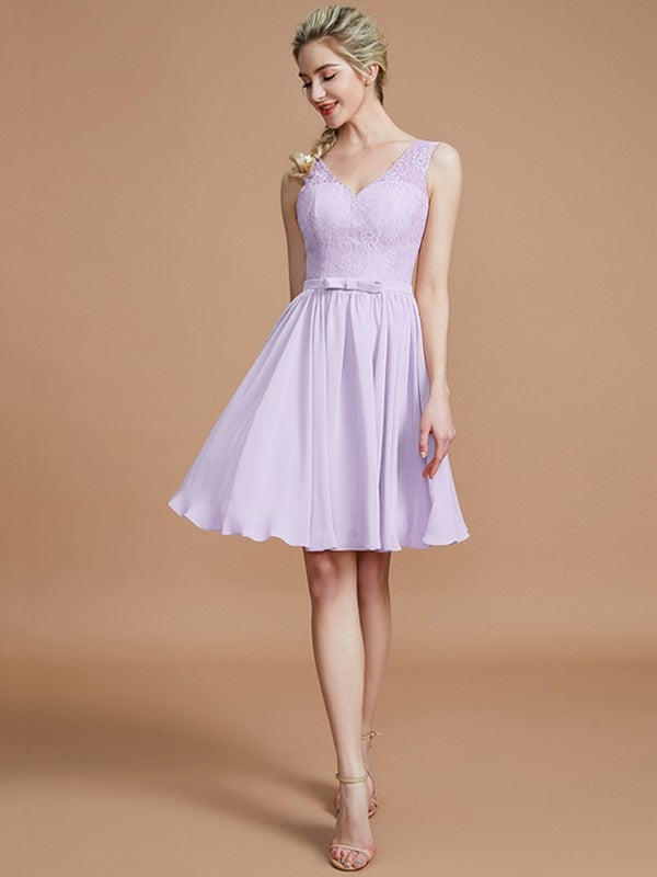 V-Neck Elegant Sleeveless Lace Short/Mini Chiffon Bridesmaid Dresses