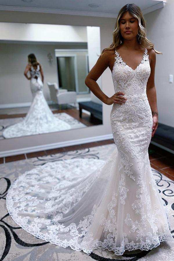 V-Neck Wedding Dress Mermaid Lace Sleeveless