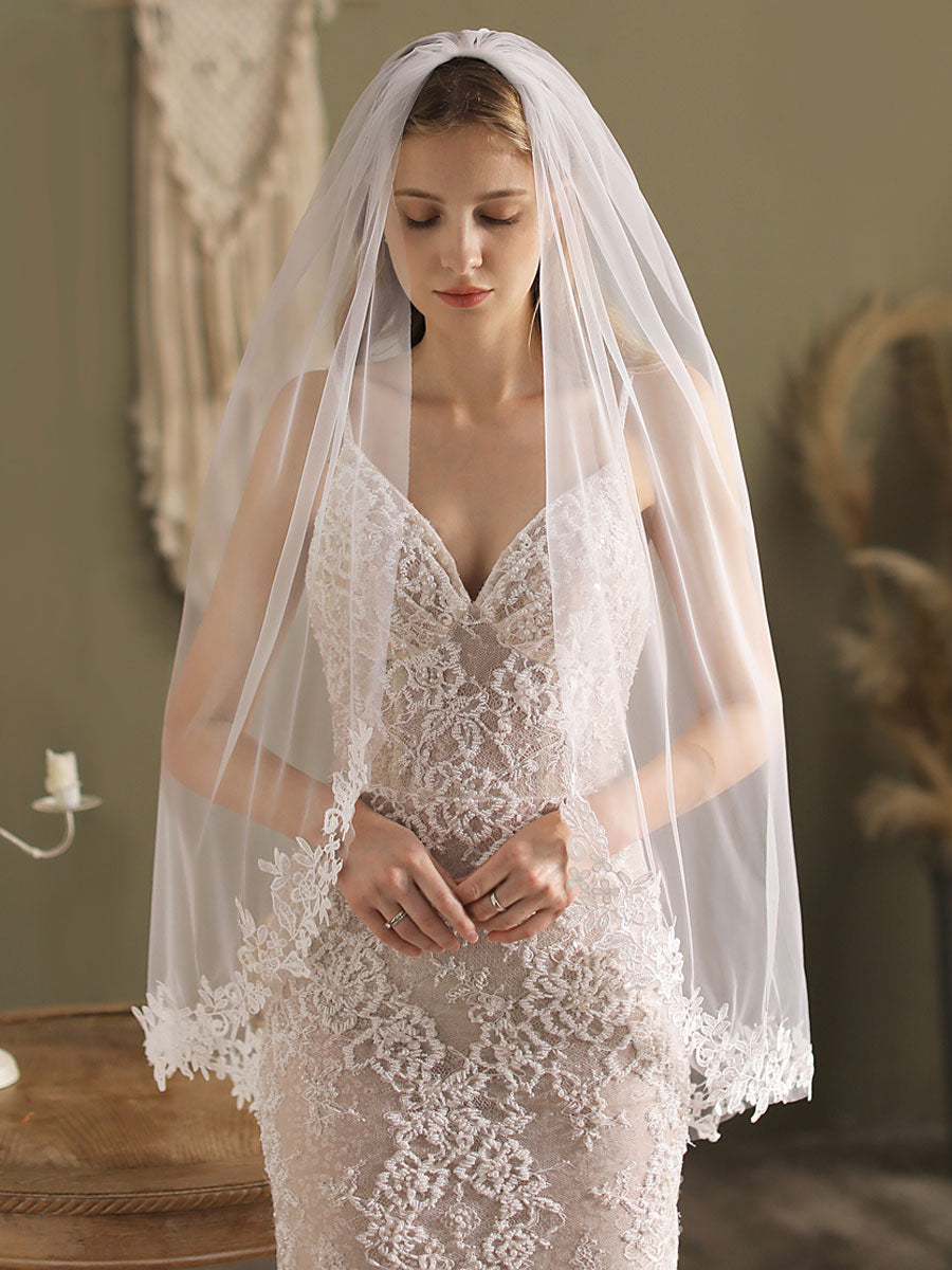 White Lace Tulle Veil Applique Edge Drop Wedding Veil