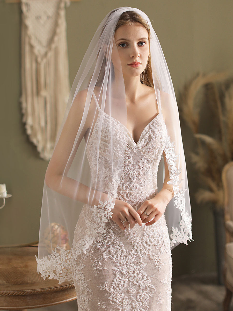 White Lace Tulle Veil Applique Edge Drop Wedding Veil