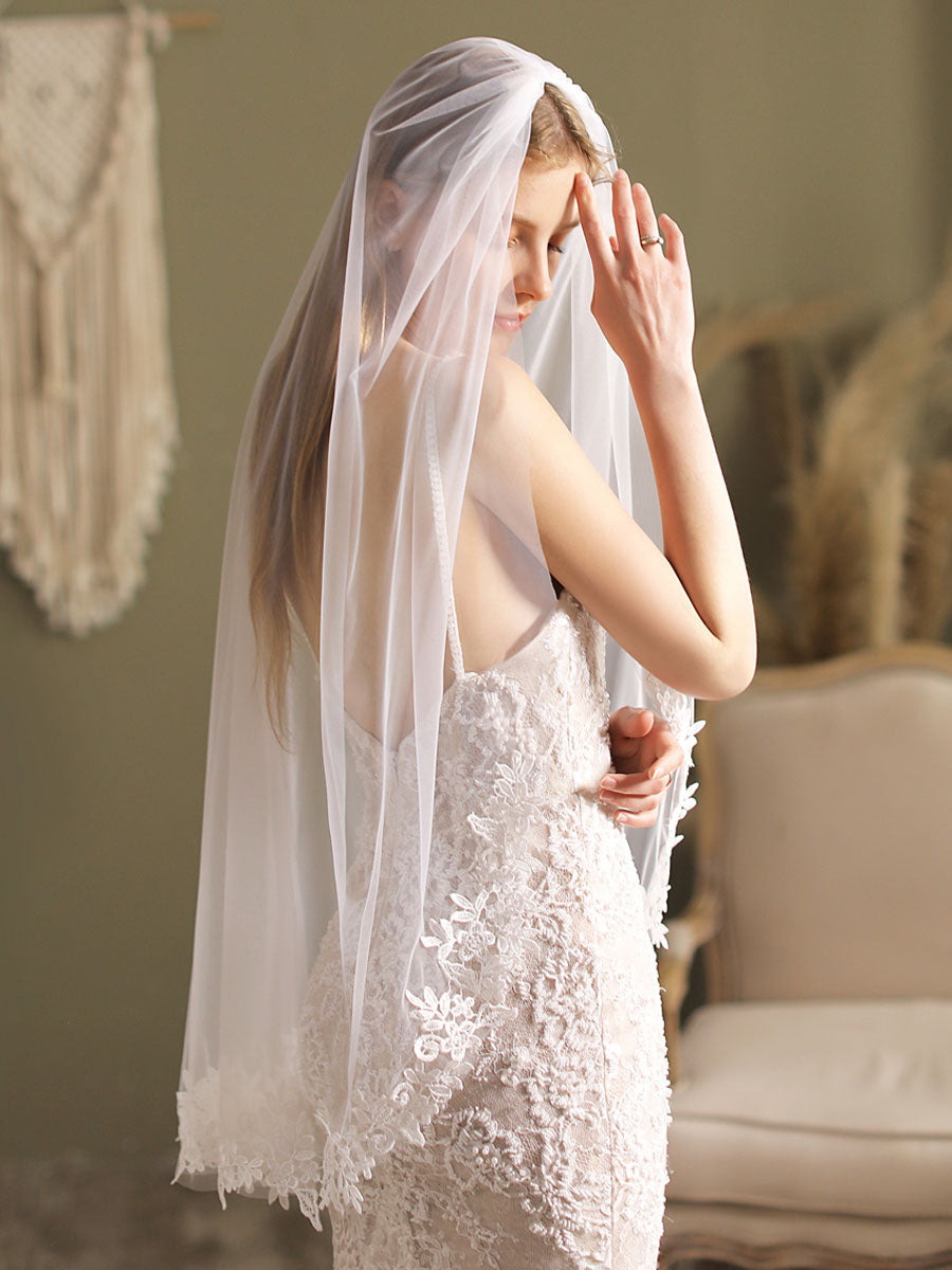 White Lace Tulle Veil Applique Edge Drop Wedding Veil