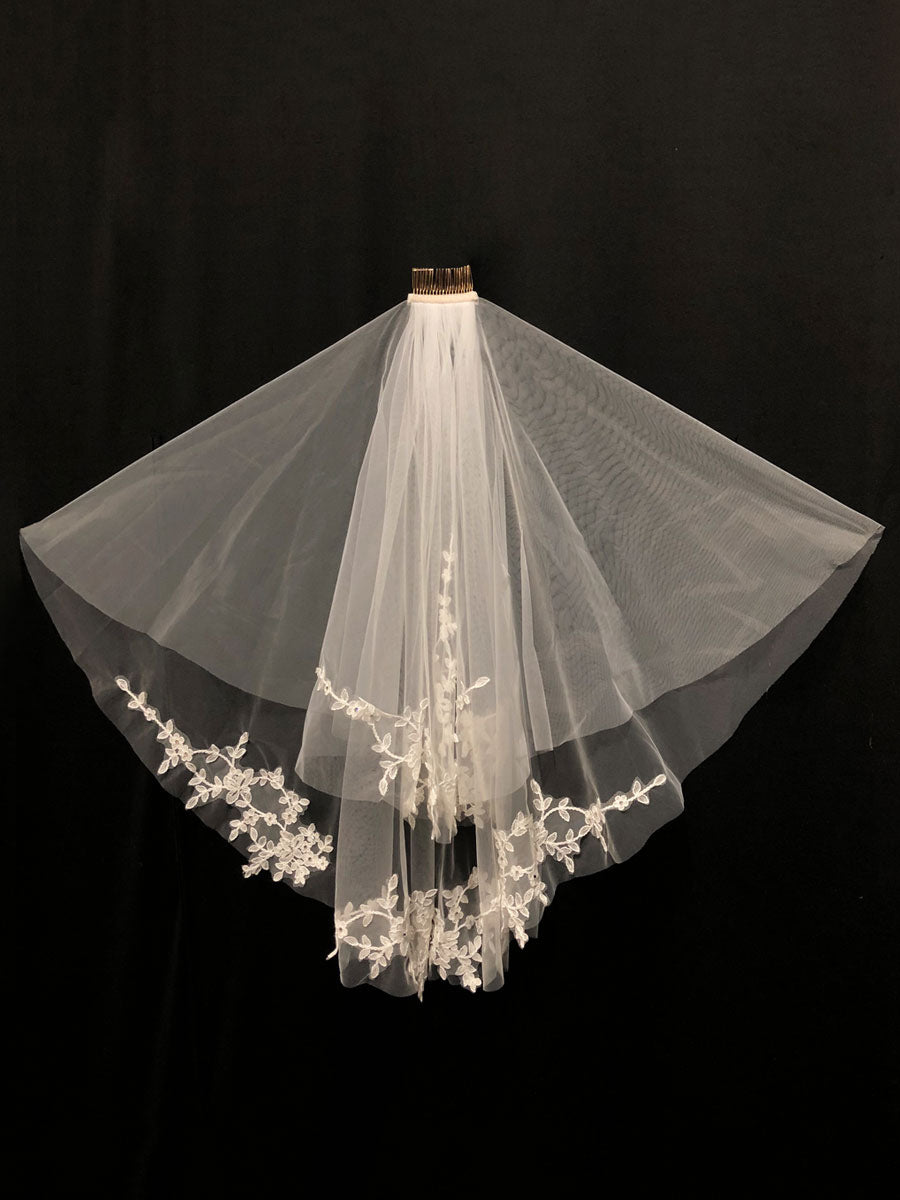 White Tulle Wedding Veils Two-Tier Lace Drop Bridal Veils